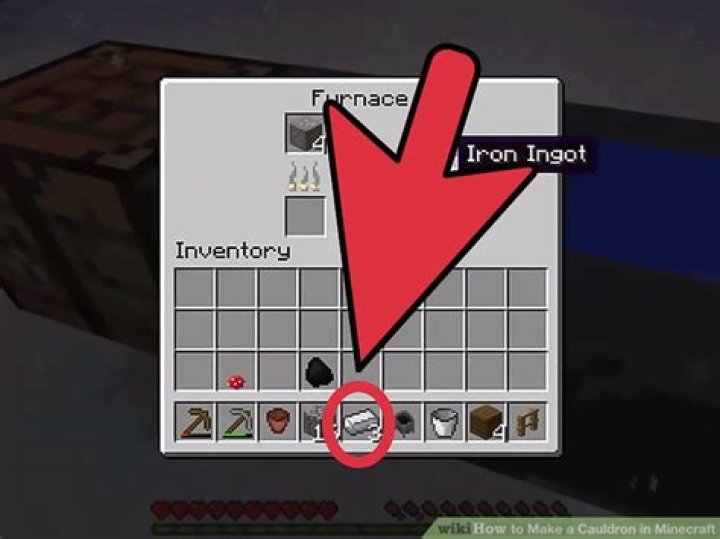 How do i make a cauldron in minecraft