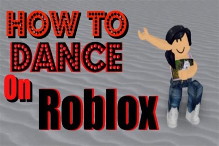 How do u dance in roblox