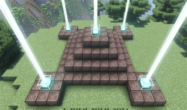 How do you light a beacon in minecraft
