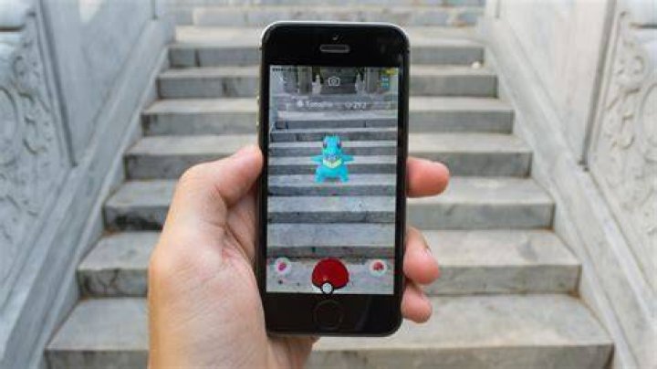 How much data does pokemon go use iphone