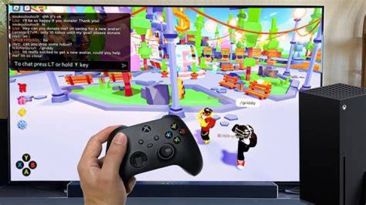 How to chat in roblox xbox one