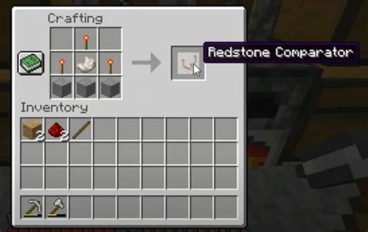 How to craft a redstone comparator in minecraft