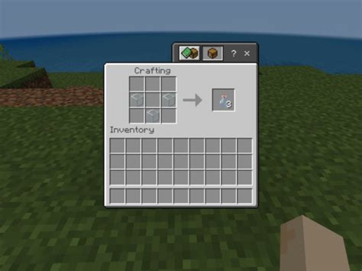 How to craft a water bottle in minecraft