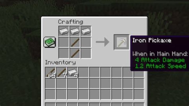 How to make a iron pickaxe in minecraft