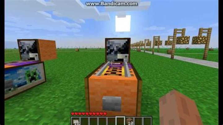 How to make a pinball machine in minecraft