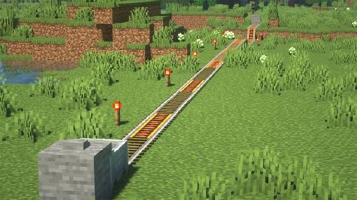 How to make a railroad in minecraft pe