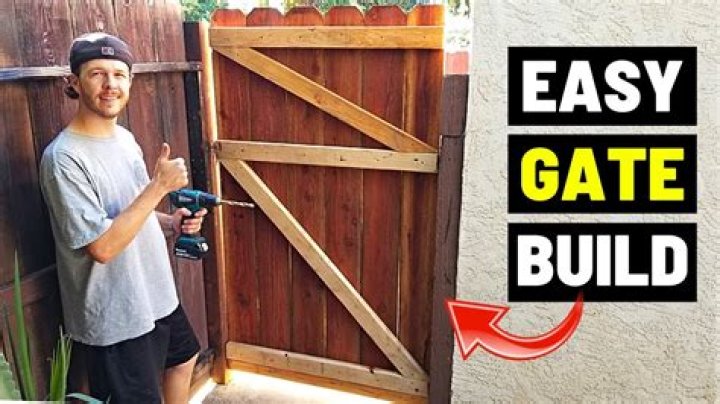 How to make a wooden gate in minecraft