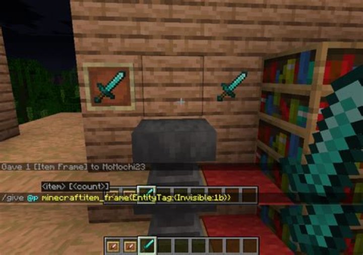 How to make item frames invisible in minecraft