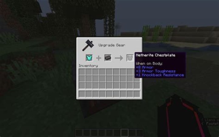 How to use the upgrade gear in minecraft