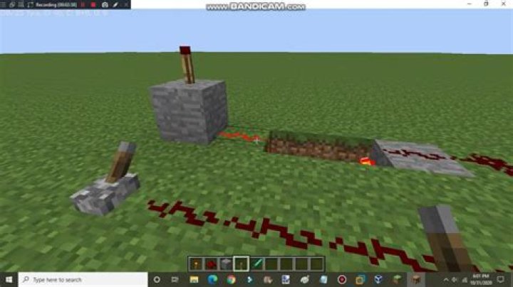 Minecraft how to turn a redstone torch off