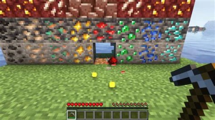 What ore gives the most xp in minecraft