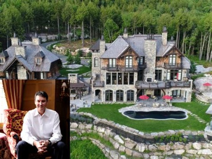 Where does mario lemieux live in pittsburgh