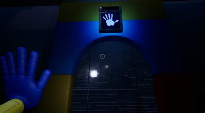 Where is the blue hand in poppy playtime roblox